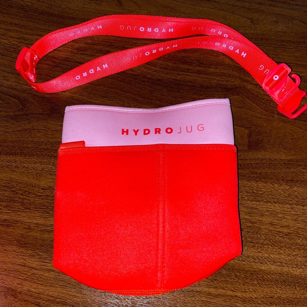 2 tone Hydrojug sleeve
